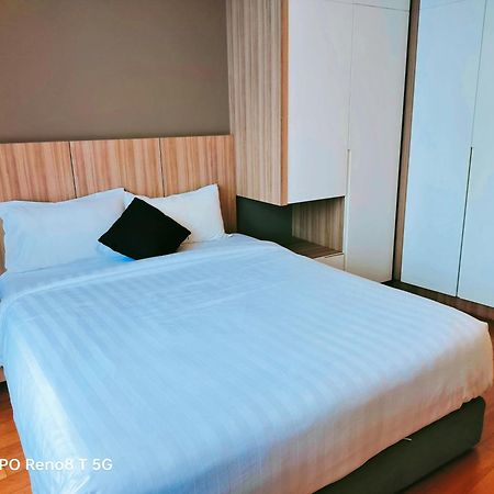 Vortex Suites Near By Klcc 쿠알라룸푸르 외부 사진
