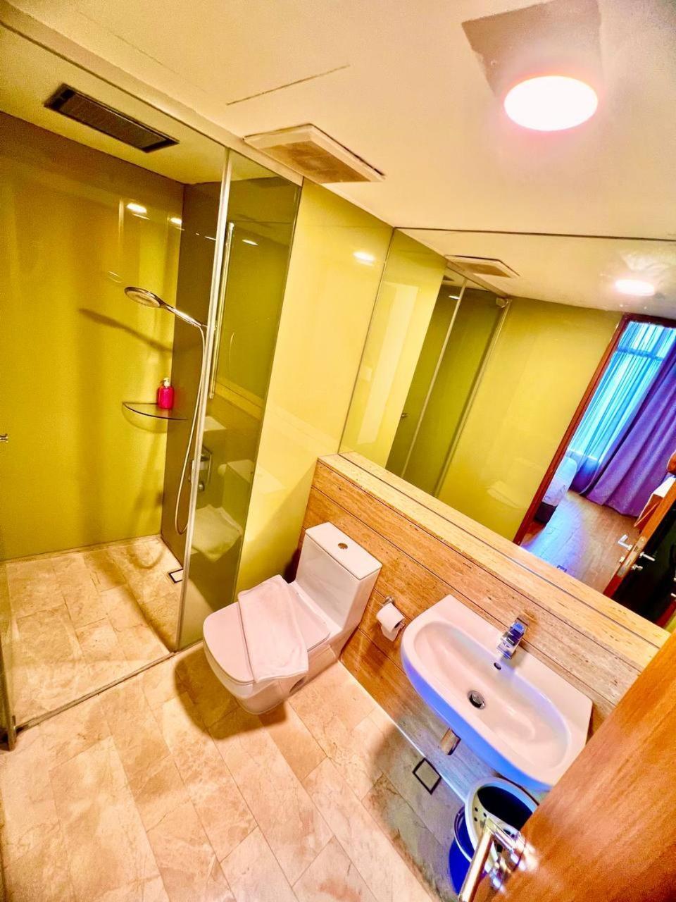 Vortex Suites Near By Klcc 쿠알라룸푸르 외부 사진